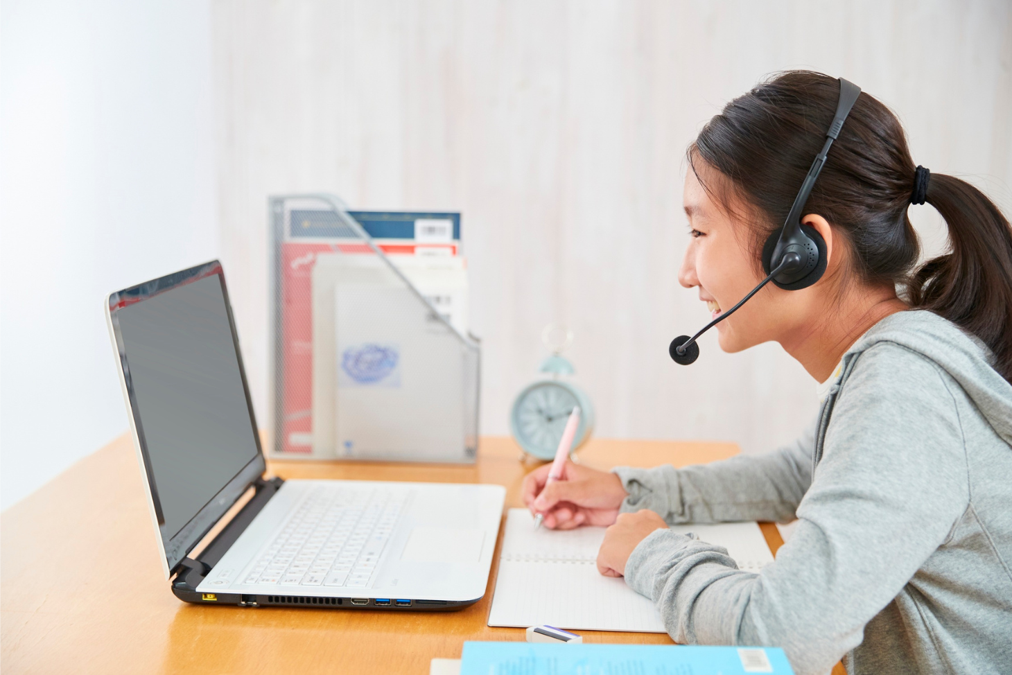 How to start learning Japanese from nothing